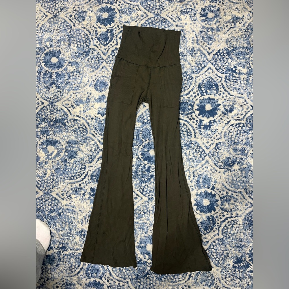 Aerie flair leggings